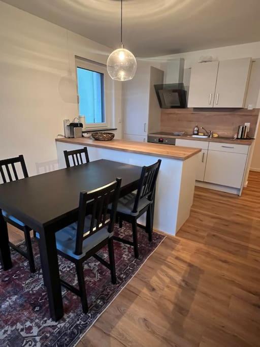 Apartment 3-zimmer Mit Lage